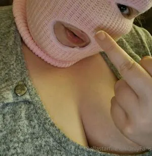 Ellastarfire OnlyFans Leaked Free Thumbnail Picture - #XBbo9SLIDo