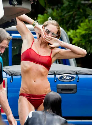 Elle Macpherson OnlyFans Leaked Free Thumbnail Picture - #BDSmUrKz4I