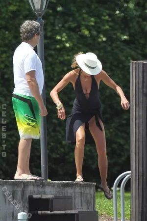 Elle Macpherson OnlyFans Leaked Free Thumbnail Picture - #S8xznMiy5k