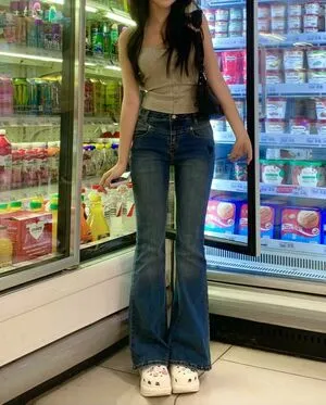 Ellen Tan OnlyFans Leaked Free Thumbnail Picture - #dxfZ7LBiot