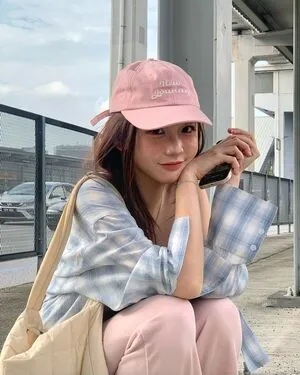 Ellen Tan OnlyFans Leaked Free Thumbnail Picture - #hERKoKOFly