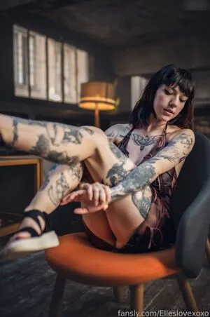 Elles OnlyFans Leaked Free Thumbnail Picture - #eeZb4nX7s7
