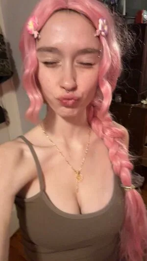 Ellesasmrr OnlyFans Leaked Free Thumbnail Picture - #WKlaS3n3Gy