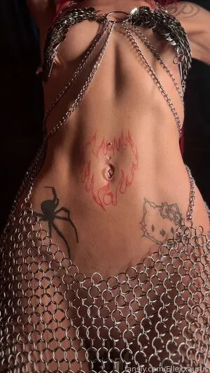 Ellesaurus23 OnlyFans Leaked Free Thumbnail Picture - #T2JGPnDTSi