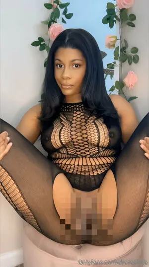 Elleseefree OnlyFans Leaked Free Thumbnail Picture - #PlMo4zVKac