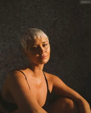 Elli H OnlyFans Leaked Free Thumbnail Picture - #dQSxpTTWVv