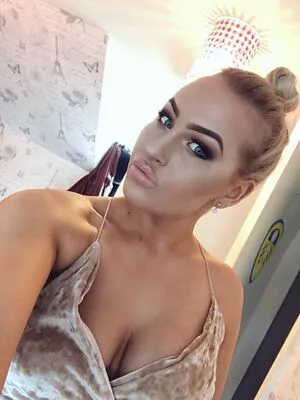 Ellie Lofthouse Thumbnail Picture
