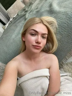Elliemiss OnlyFans Leaked Free Thumbnail Picture - #QepvTSPJdo
