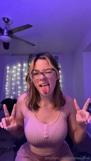 Ellienovaxxx Thumbnail Picture