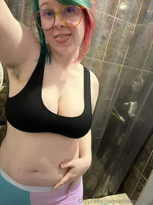 Ellieopalfree Thumbnail Picture