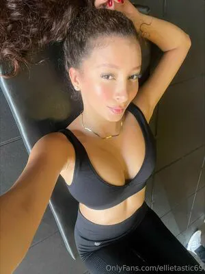 Ellietastic69 OnlyFans Leaked Free Thumbnail Picture - #LyCvurDLST