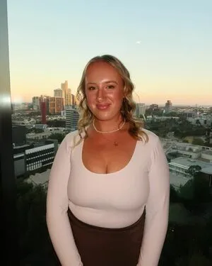 Elloise OnlyFans Leaked Free Thumbnail Picture - #L4mRzhTXPQ