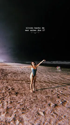 Ellora Haonne Thumbnail Picture