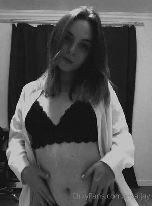 Elsa Jay OnlyFans Leaked Free Thumbnail Picture - #JNyTrXeATO