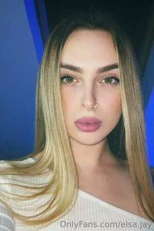 Elsa Jay OnlyFans Leaked Free Thumbnail Picture - #c1M1I3FU3i