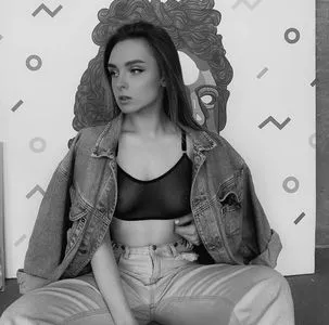 Elsa Jay OnlyFans Leaked Free Thumbnail Picture - #jT4XGWoOPT