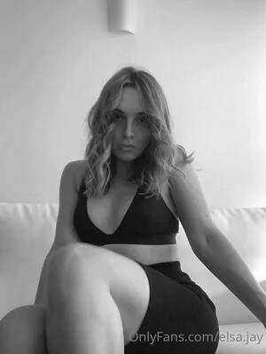 Elsa Jay OnlyFans Leaked Free Thumbnail Picture - #nTeCsTNDns