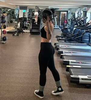 Elsmerize OnlyFans Leaked Free Thumbnail Picture - #Q5x3SXiFOJ