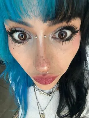 Elsmerize OnlyFans Leaked Free Thumbnail Picture - #YMMKH1snic
