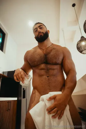 Elyassorari OnlyFans Leaked Free Thumbnail Picture - #FnUDSeVWMo