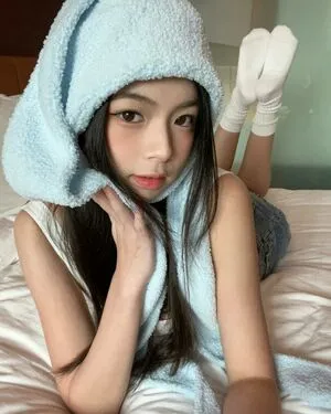 Elyn Leong OnlyFans Leaked Free Thumbnail Picture - #zinEUvFIF5