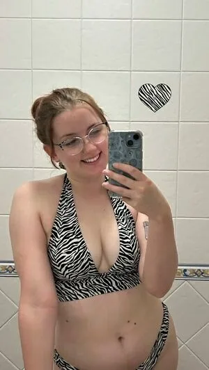 Em Cavell OnlyFans Leaked Free Thumbnail Picture - #hLwiOhAHxw