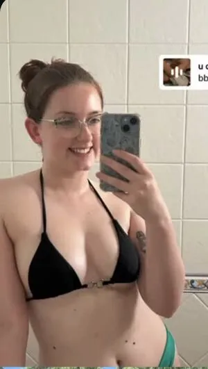 Em Cavell OnlyFans Leaked Free Thumbnail Picture - #r2GoDFYyTN