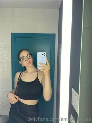 Emawilliamss Thumbnail Picture