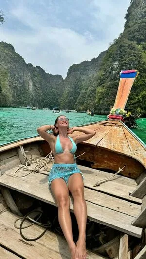 Embarquenasmilhas OnlyFans Leaked Free Thumbnail Picture - #LDweVVUjvG