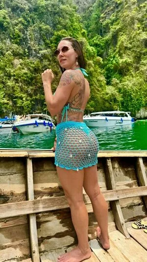 Embarquenasmilhas OnlyFans Leaked Free Thumbnail Picture - #f7yaFpbYf9