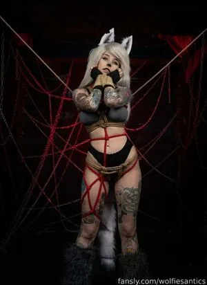 Ember Wolf OnlyFans Leaked Free Thumbnail Picture - #MsNBXYHD0N