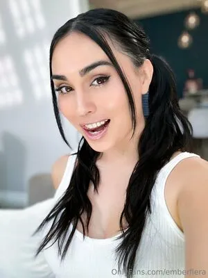 Emberfiera OnlyFans Leaked Free Thumbnail Picture - #TVPMNodO65