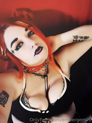 Embergemini OnlyFans Leaked Free Thumbnail Picture - #3DOSvGiJtA