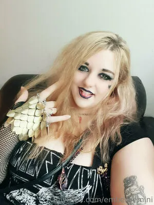 Embergemini OnlyFans Leaked Free Thumbnail Picture - #CQJR4mwER8
