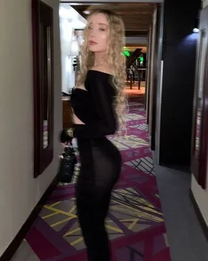 Emegeee OnlyFans Leaked Free Thumbnail Picture - #cuIHCS3ID2
