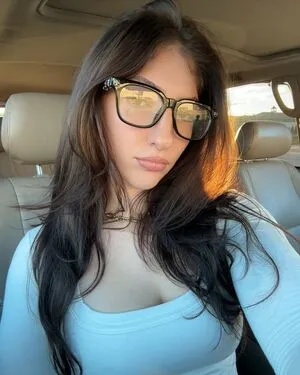 Emeliahberetta Thumbnail Picture