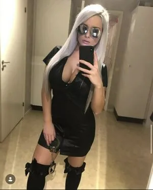 Emeliiewillman OnlyFans Leaked Free Thumbnail Picture - #yvKP2PjTYy