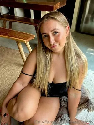 Emely Davis OnlyFans Leaked Free Thumbnail Picture - #9F83SMPbMS