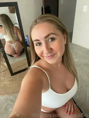 Emely Davis OnlyFans Leaked Free Thumbnail Picture - #aRJQSWtvDa
