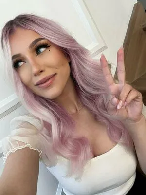 Emerome OnlyFans Leaked Free Thumbnail Picture - #ru4DjRXKBX