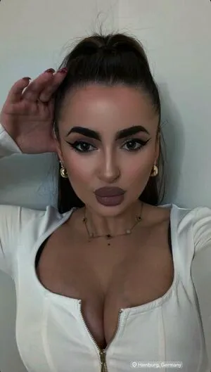 Emi La1 OnlyFans Leaked Free Thumbnail Picture - #bSP7OXEXx2