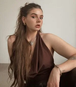 Emi Rhea OnlyFans Leaked Free Thumbnail Picture - #LDBnrf1Cy1