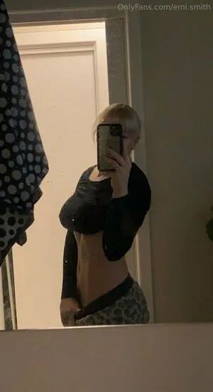 Emi Smith OnlyFans Leaked Free Thumbnail Picture - #kJgltcAccA