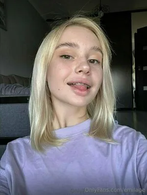 Emilage OnlyFans Leaked Free Thumbnail Picture - #cerkgP27ze