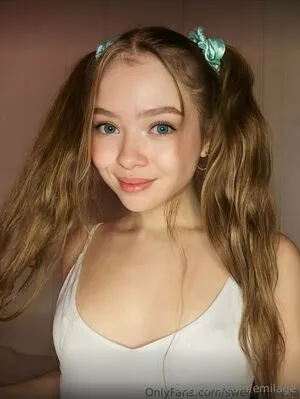 Emilage OnlyFans Leaked Free Thumbnail Picture - #j9WP5SWUaS