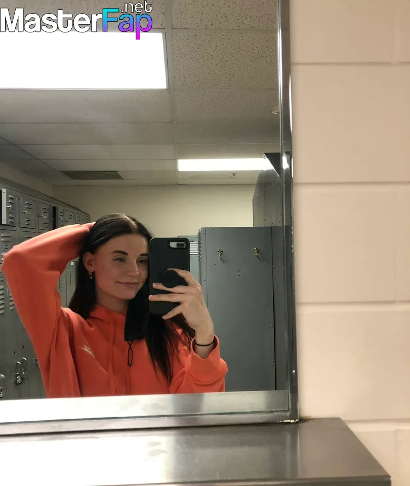 Emileesilvey OnlyFans Leak Picture - #eB6r96RUFx.