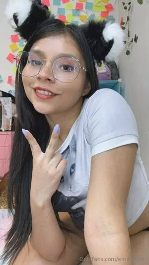 Emilipetite OnlyFans Leaked Free Thumbnail Picture - #2phySyVwaI