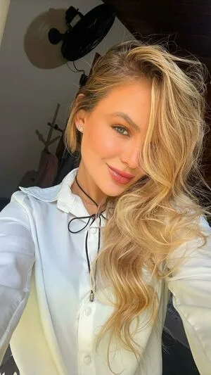 Emilly Schellmann OnlyFans Leaked Free Thumbnail Picture - #22qORBaAcm