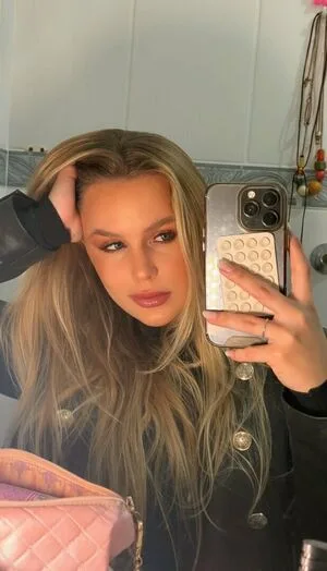 Emilly Schellmann OnlyFans Leaked Free Thumbnail Picture - #4vBZuorcmc