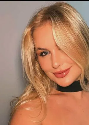 Emilly Schellmann OnlyFans Leaked Free Thumbnail Picture - #8TSnx3XBdS